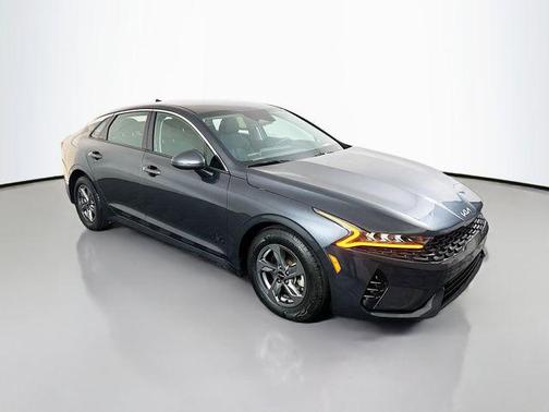 Gravity Gray 2023 Kia K5 LXS
