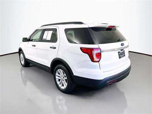 2016 Ford Explorer Base