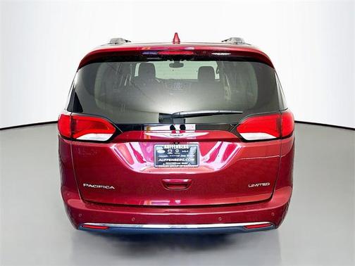 2020 Chrysler Pacifica Limited