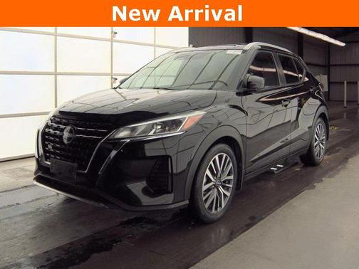 2022 Nissan Kicks SV