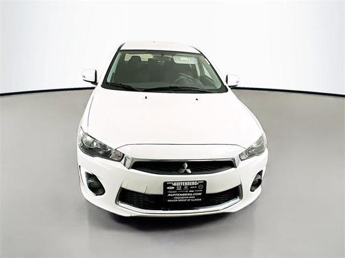 2017 Mitsubishi Lancer ES