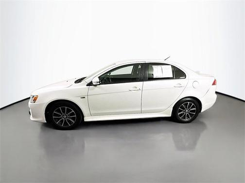 2017 Mitsubishi Lancer ES