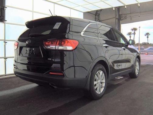 2018 Kia Sorento L
