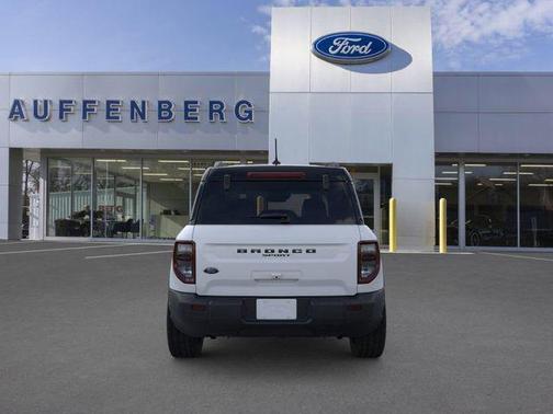 Space White Metallic 2026 Ford Bronco Sport Big Bend