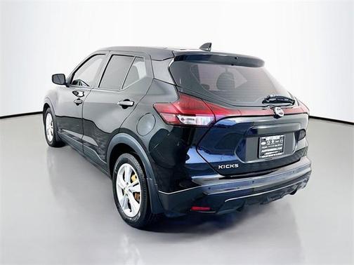 2021 Nissan Kicks S