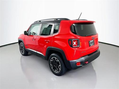 2016 Jeep Renegade Trailhawk