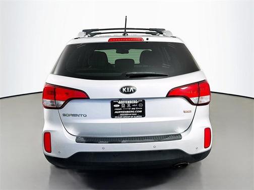2014 Kia Sorento LX