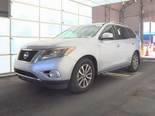 2014 Nissan Pathfinder SV