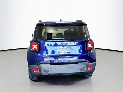 2017 Jeep Renegade Altitude