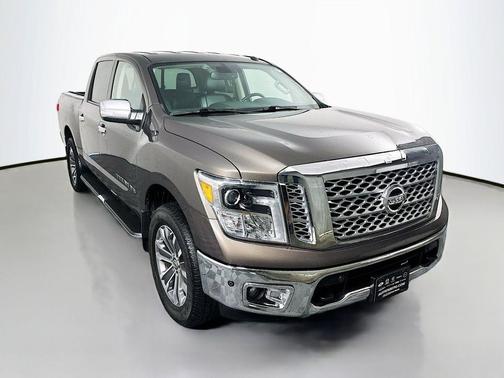 Java Metallic 2019 Nissan Titan SL
