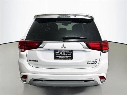 2019 Mitsubishi Outlander PHEV GT