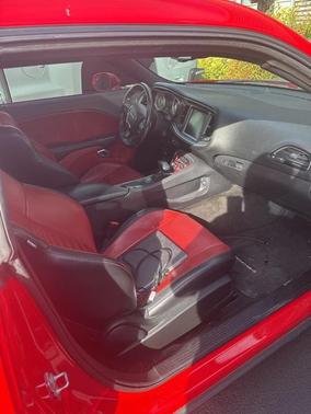 2015 Dodge Challenger R/T Plus