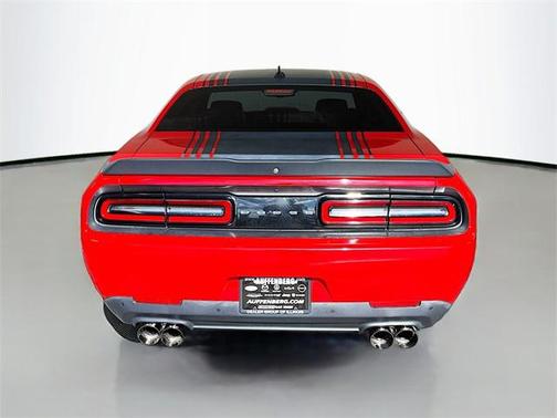 2015 Dodge Challenger R/T Plus