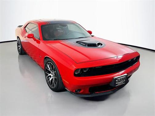 2015 Dodge Challenger R/T Plus