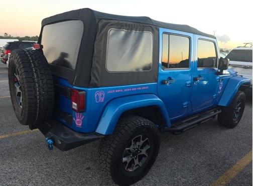 2016 Jeep Wrangler Unlimited Sahara