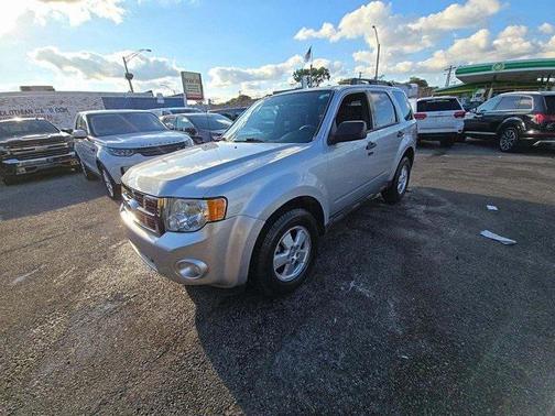2011 Ford Escape XLT