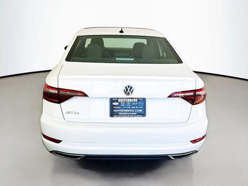 2019 Volkswagen Jetta 1.4T R-Line
