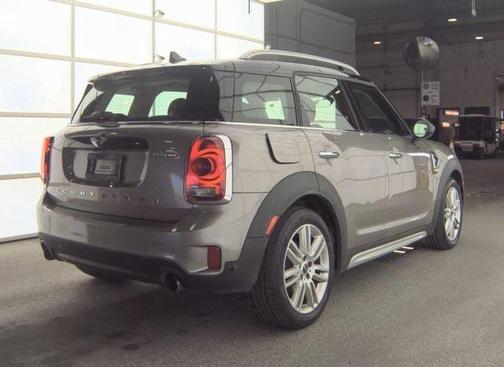 2017 MINI Countryman Cooper S