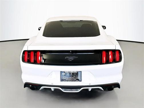2016 Ford Mustang EcoBoost