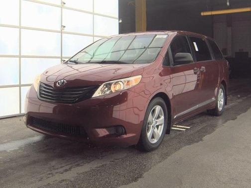 2015 Toyota Sienna SE
