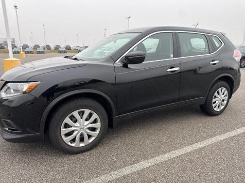 2015 Nissan Rogue S