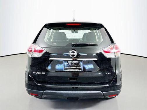 2015 Nissan Rogue S