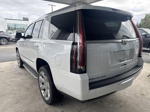 2016 Cadillac Escalade Luxury