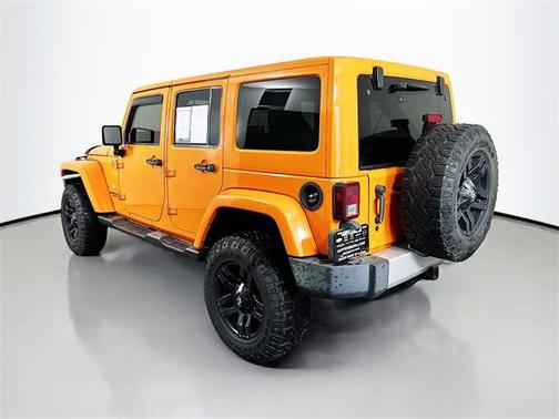 2013 Jeep Wrangler Unlimited Sahara