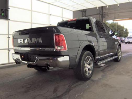Granite Crystal Metallic Clearcoat 2018 RAM 1500 Longhorn