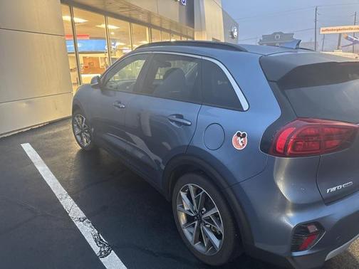 2021 Kia Niro Touring SE