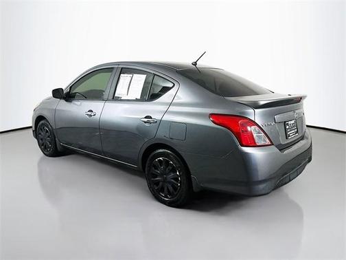 2019 Nissan Versa 1.6 SV