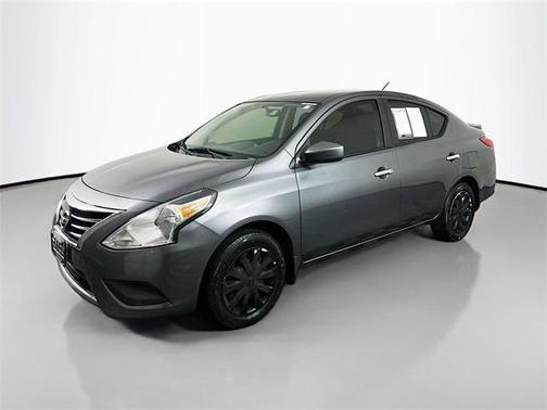2019 Nissan Versa 1.6 SV