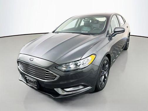 Magnetic 2018 Ford Fusion SE