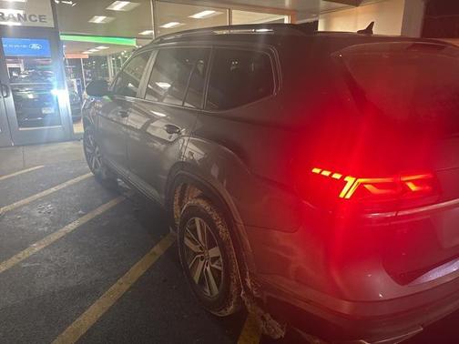 2022 Volkswagen Atlas 2.0T SE