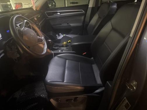 2022 Volkswagen Atlas 2.0T SE