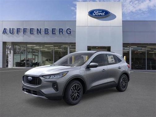 2025 Ford Escape PHEV SE