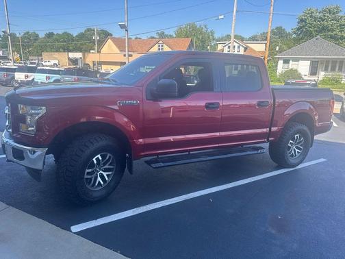 Ruby Red Metallic 2017 Ford F-150 XLT