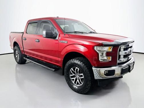 Ruby Red Metallic 2017 Ford F-150 XLT