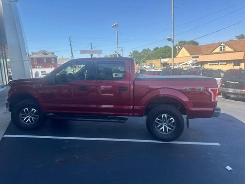 Ruby Red Metallic 2017 Ford F-150 XLT