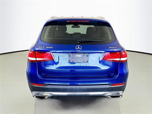 2017 Mercedes-Benz GLC 300 4MATIC
