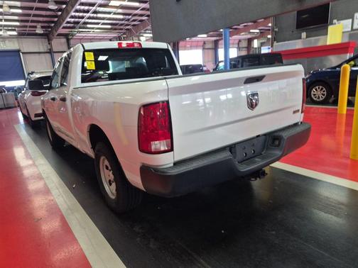 Bright White Clearcoat 2016 RAM 1500 Tradesman