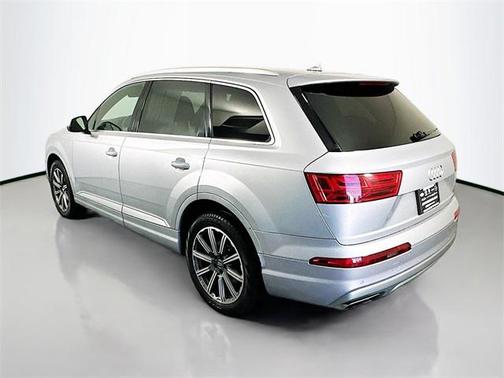 2017 Audi Q7 3.0T Premium