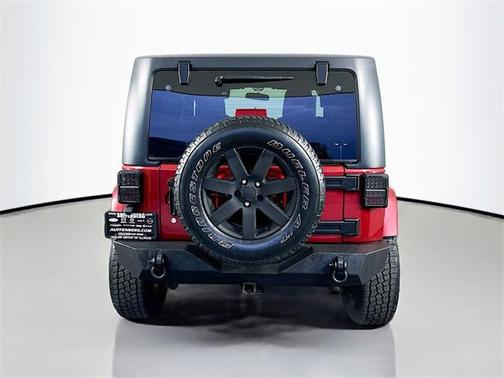 2012 Jeep Wrangler Sahara