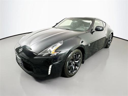 2019 Nissan 370Z Base