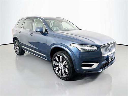2021 Volvo XC90 T6 Inscription