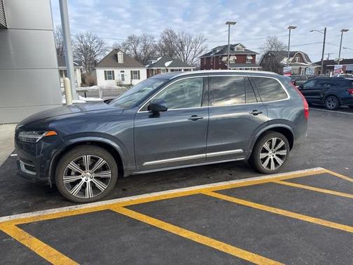 2021 Volvo XC90 T6 Inscription