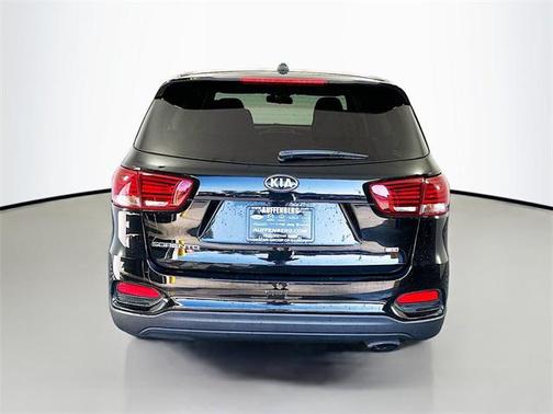 2020 Kia Sorento LX