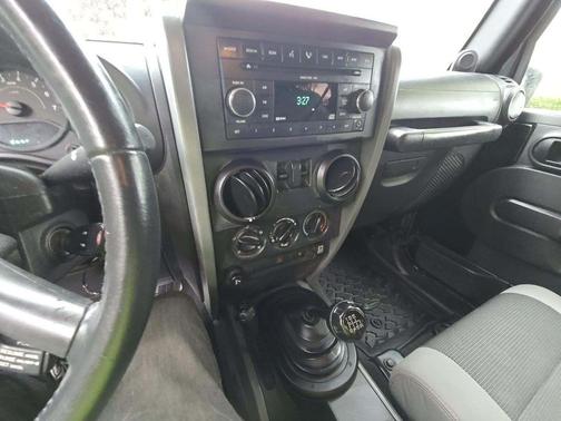 Black Clearcoat 2007 Jeep Wrangler X