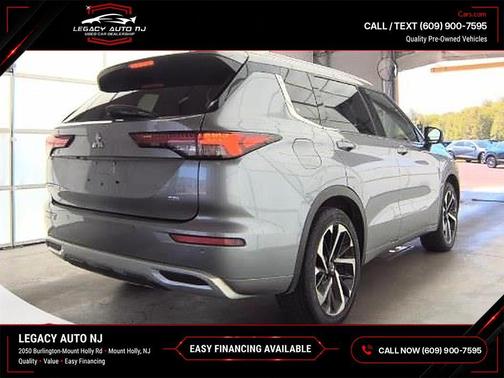 Gray 2022 Mitsubishi Outlander SEL Special Edition