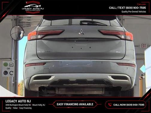 Gray 2022 Mitsubishi Outlander SEL Special Edition